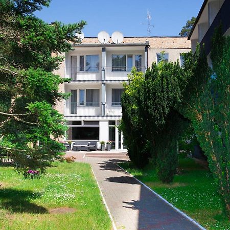 Osrodek Wczasowy Wrzos Łukęcin Exteriér fotografie